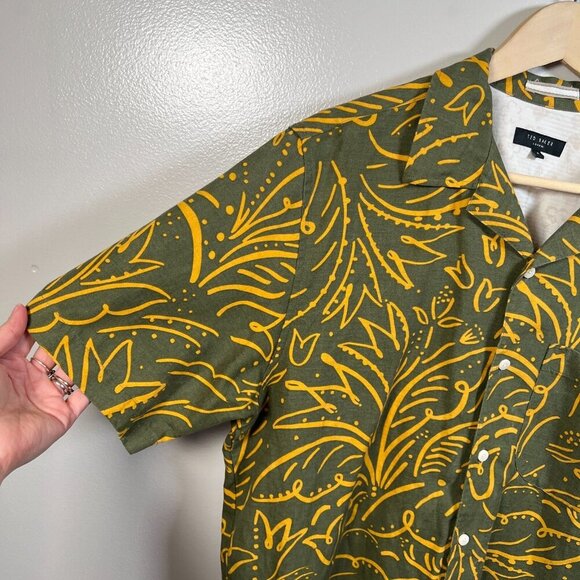 Ted Baker Viktor Linen Blend Short Sleeve Top Size 4 US Large Green Floral - Picture 4 of 9